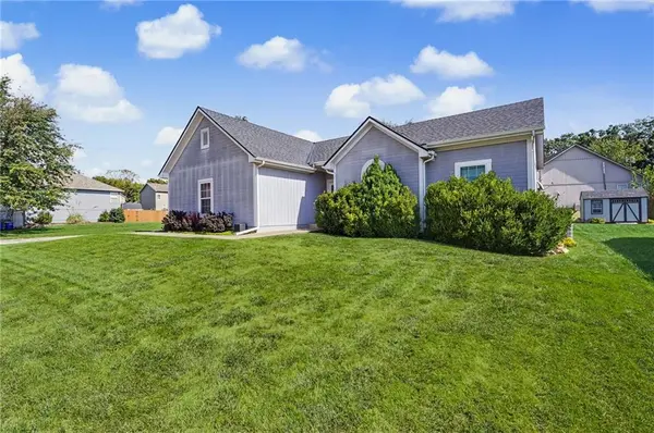 1541 S 104th Terrace 104th Terrace TER, Edwardsville, KS 66111