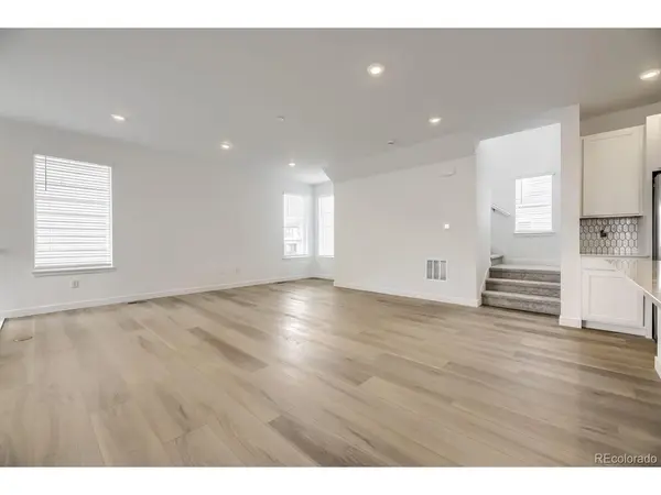7729 S Mobile, Centennial, CO 80016