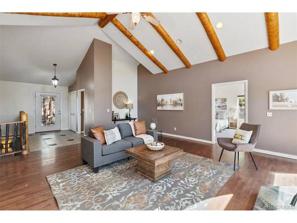 516 Saguache, Florissant, CO 80816
