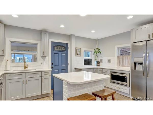 2549 Glenarm, Denver, CO 80205