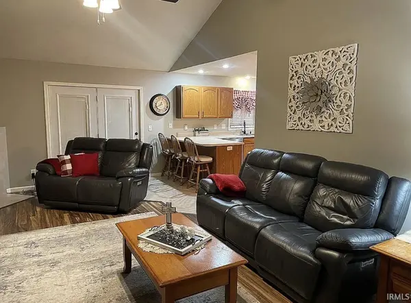 1207 bowden DR, Evansville, IN 47725