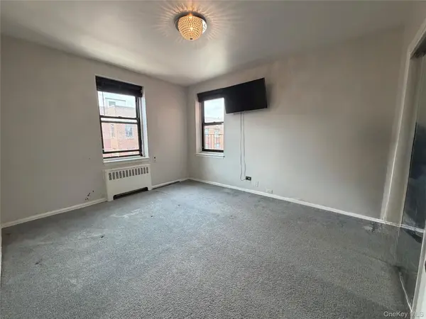 32-42 89th ST #C605, East Elmhurst, NY 11369