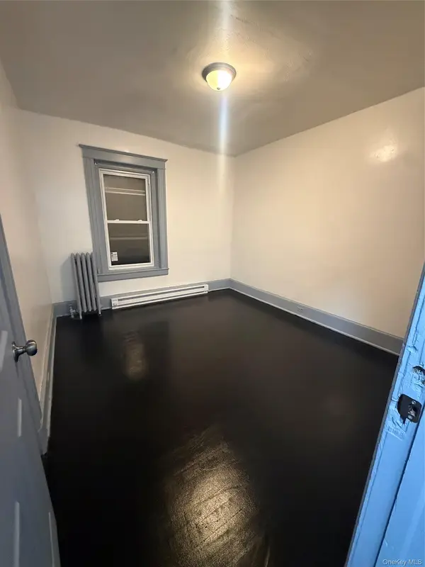 76 S Hamilton ST #4, Poughkeepsie, NY 12601