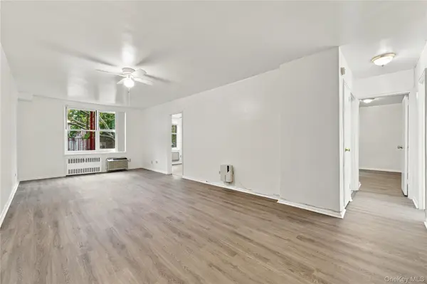 142-05 Roosevelt AVE #206, Flushing, NY 11354