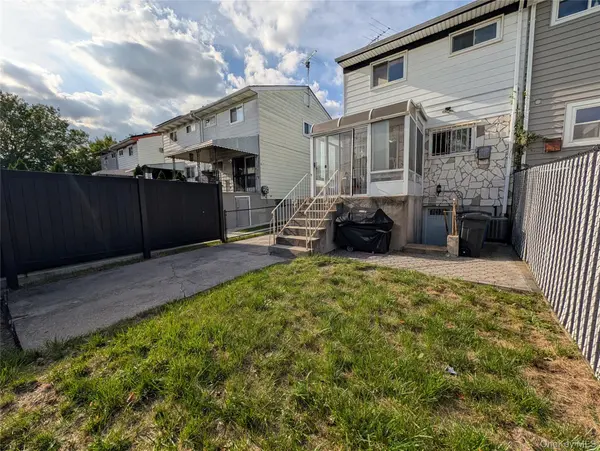 201-46 120 AVE, Saint Albans, NY 11412