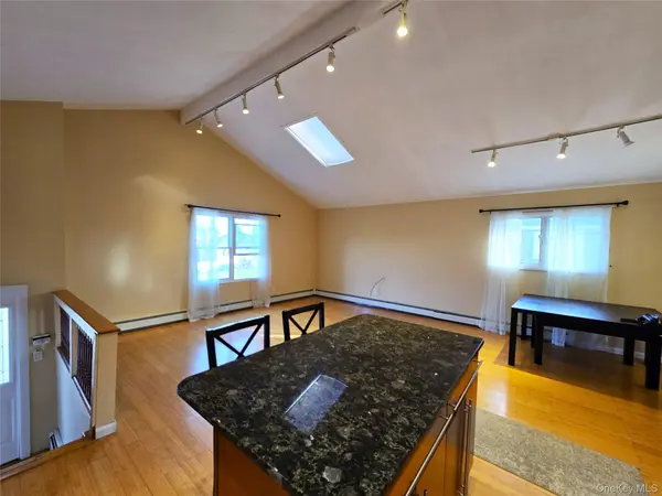 2364 Beverly RD #2, Wantagh, NY 11793