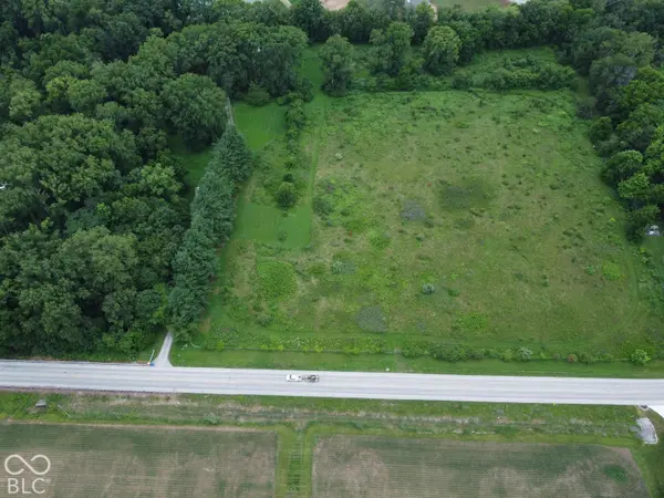 16537 Southeastern Pkwy, Fortville, IN 46040