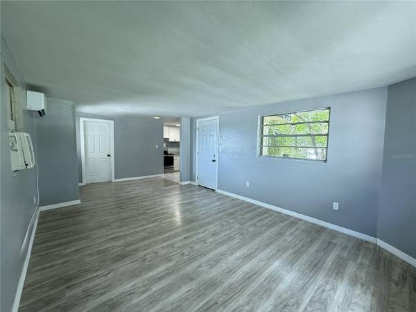 669 AVENUE B NW #10, Winter Haven, FL 33881
