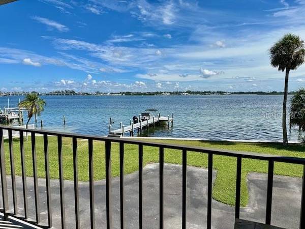 111 10TH ST S #111, Bradenton Beach, FL 34217