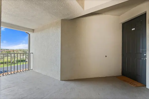 16904 VARDON TER #301, Lakewood Ranch, FL 34211