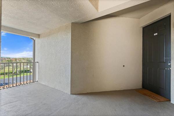 16904 VARDON TER #301, Lakewood Ranch, FL 34211