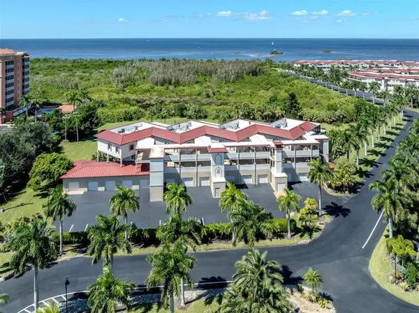 3220 SOUTHSHORE DR #24B, Punta Gorda, FL 33955