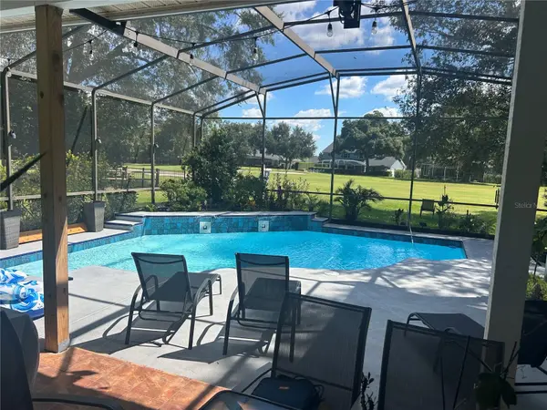 2435 SWEETWATER COUNTRY CLUB PLACE DR, Apopka, FL 32712