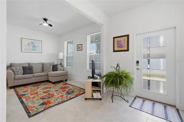 11360 LISTENING DR, Orlando, FL 32832