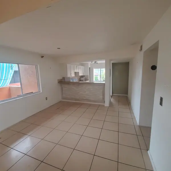 5830 WINDHOVER DR #5830, Orlando, FL 32819