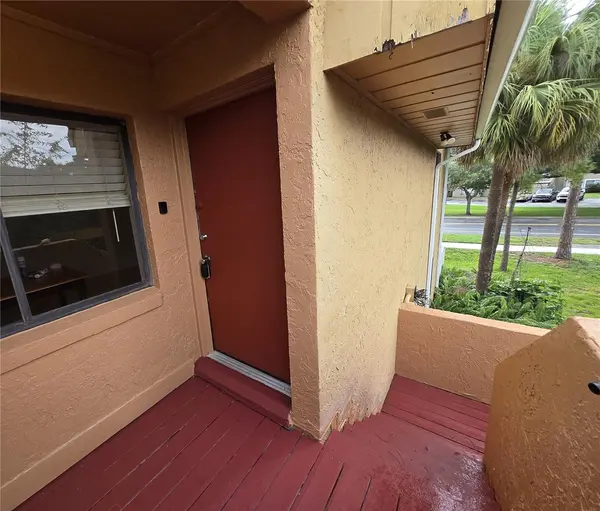 5830 WINDHOVER DR #5830, Orlando, FL 32819