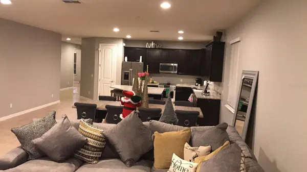 2633 MEAD AVE, St Cloud, FL 34771