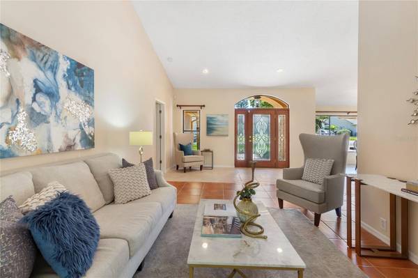 3275 COBBS DR, Palm Harbor, FL 34684