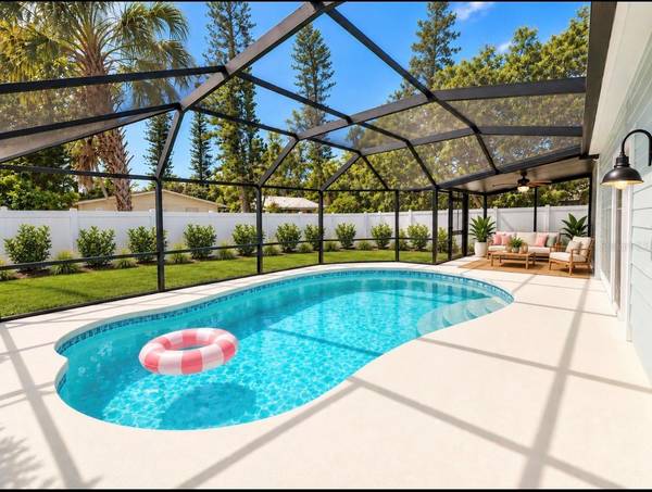1078 PUTNAM DR, Sarasota, FL 34234