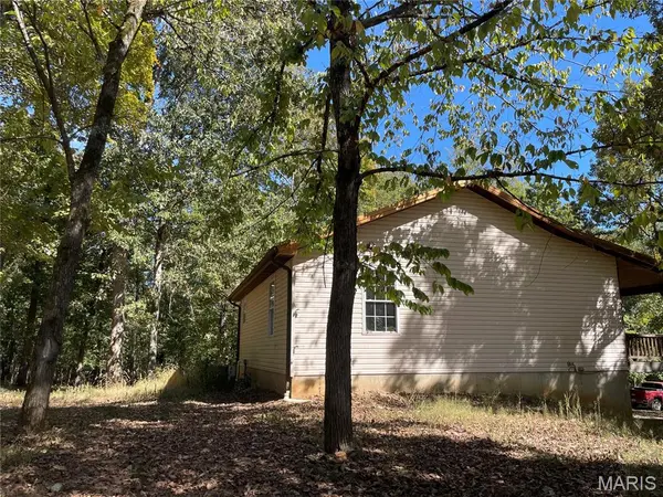 397 Wayne 335, Piedmont, MO 63957
