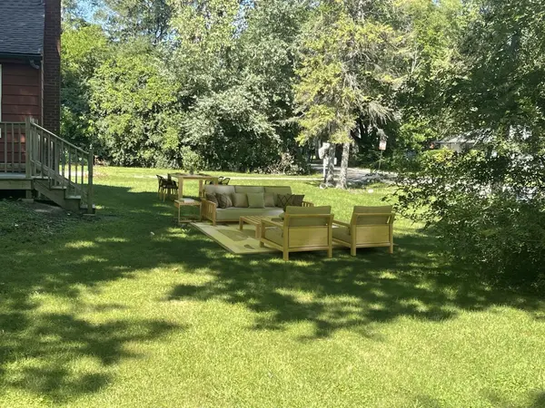 37960 N North AVE, Beach Park, IL 60087