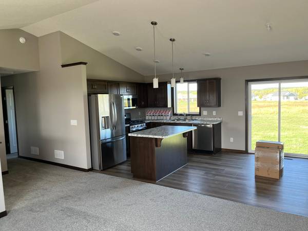 108 Woolgrass WAY, Avon, MN 56310