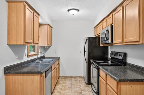 6913 Toledo AVE N, Brooklyn Center, MN 55429