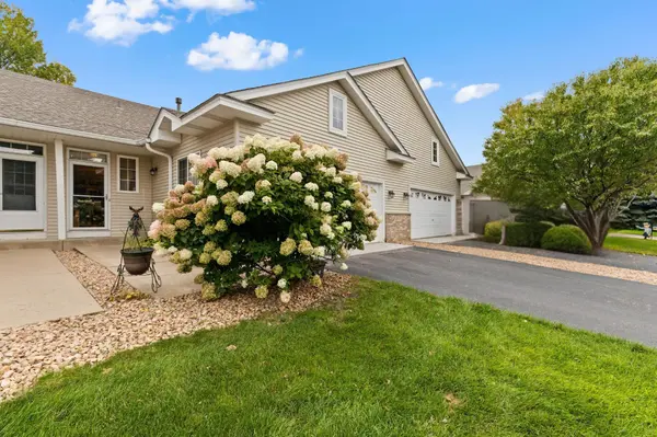 12795 Ulysses CIR NE, Blaine, MN 55434