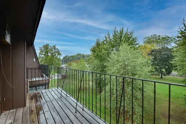 3399 Kent ST #306, Shoreview, MN 55126