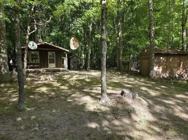 5821 Birchview RD W, Grasston, MN 55030