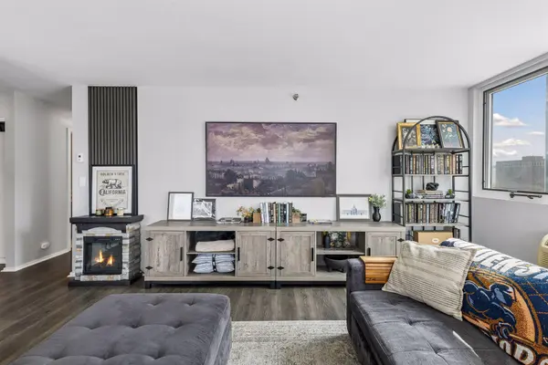 433 S 7th St #1701, Minneapolis, MN 55415