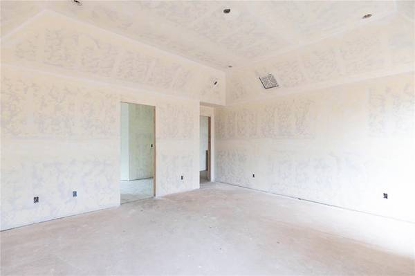 11121 NW 90th ST, Yukon, OK 73099