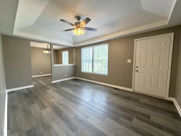 724 Dean Rd, Clarksville, TN 37040
