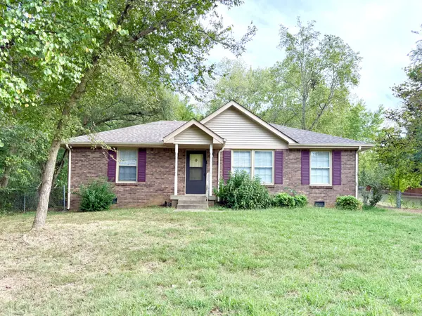 724 Dean Rd, Clarksville, TN 37040