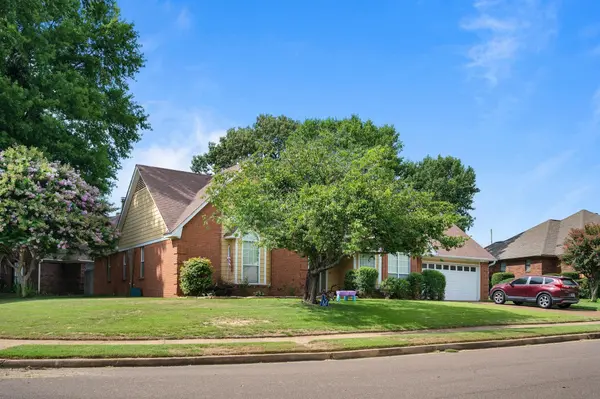 6654 GOLDEN STAR CV, Bartlett, TN 38134