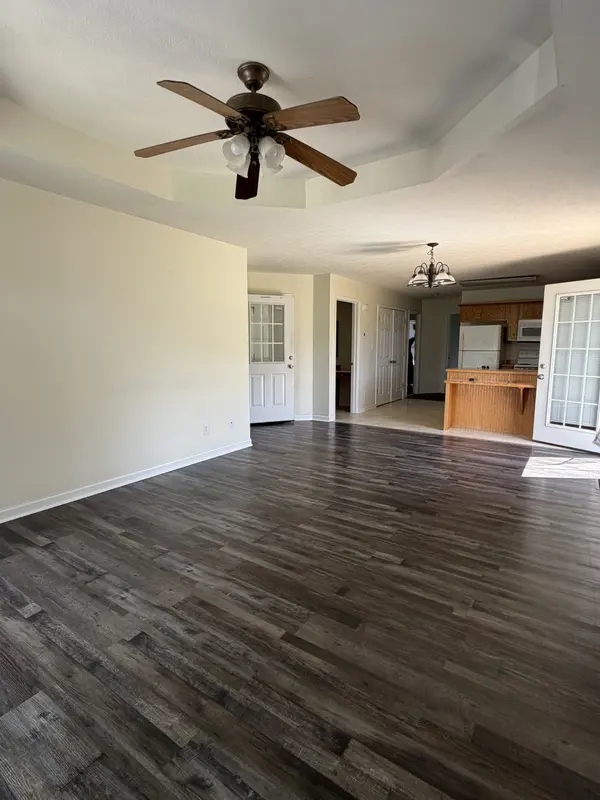 163 W Oak St, Trenton, KY 42286