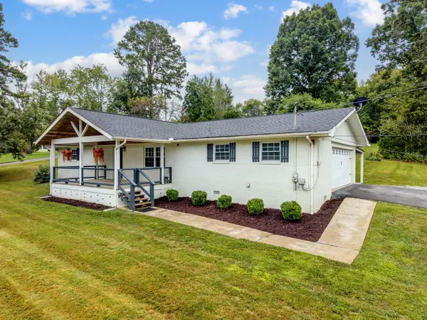 320 Lynn Dr, Sevierville, TN 37862