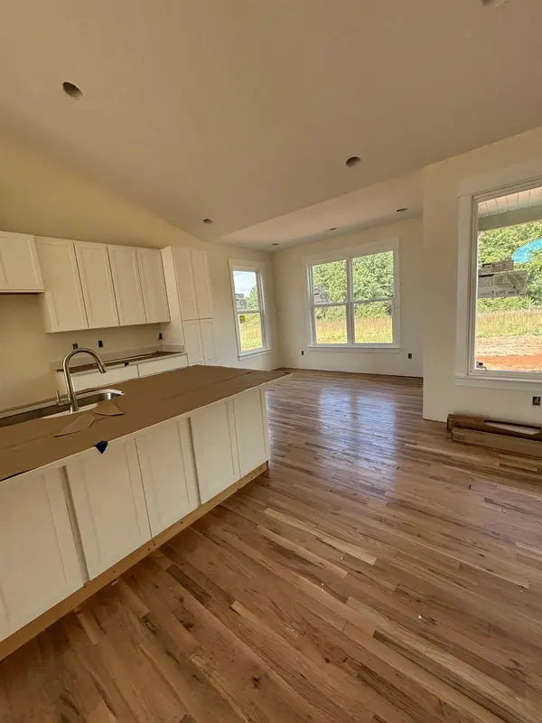 736 Mello DR, Lyman, SC 29365