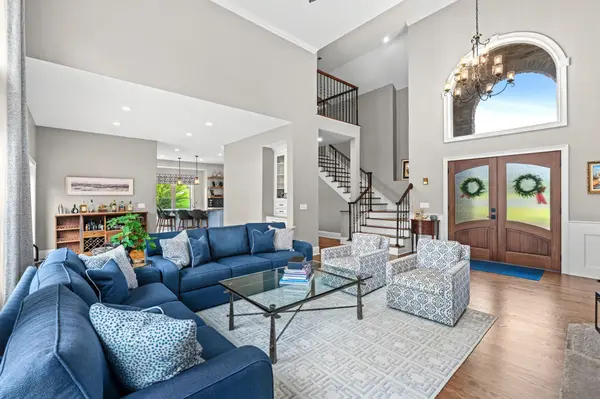 677 Driftwood DR, Greer, SC 29651