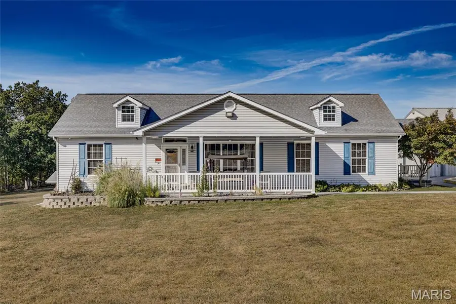 8025 Berry RD, Bonne Terre, MO 63628