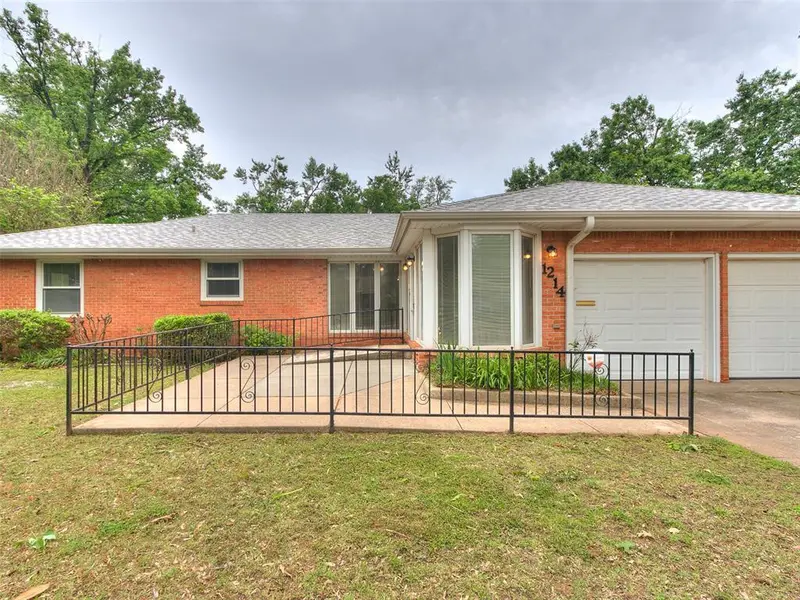 1214 Cruce ST, Norman, OK 73069