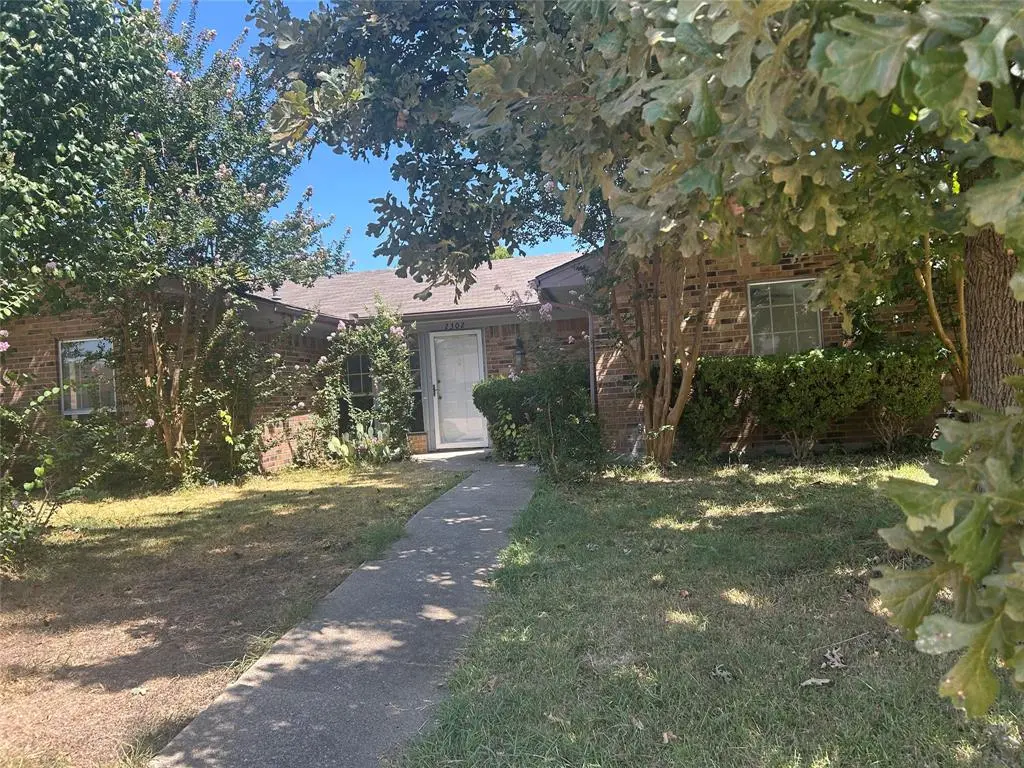 2302 Phoenix Drive, Garland, TX 75040
