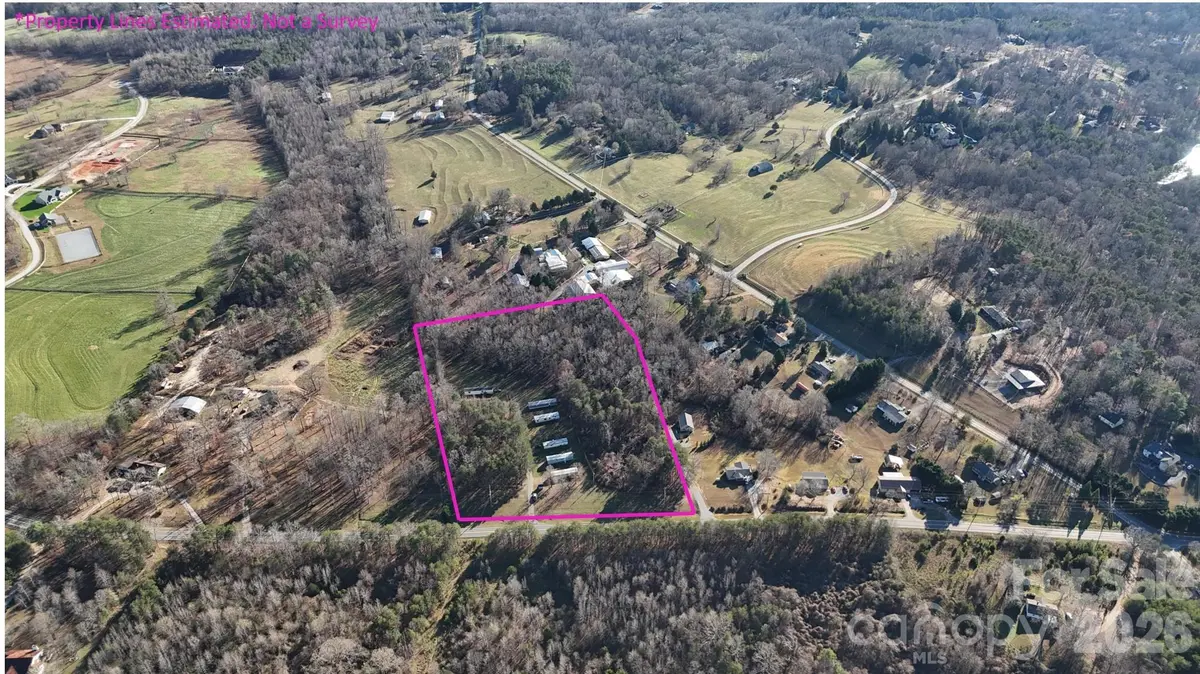 3100 Peniel RD, Tryon, NC 28782