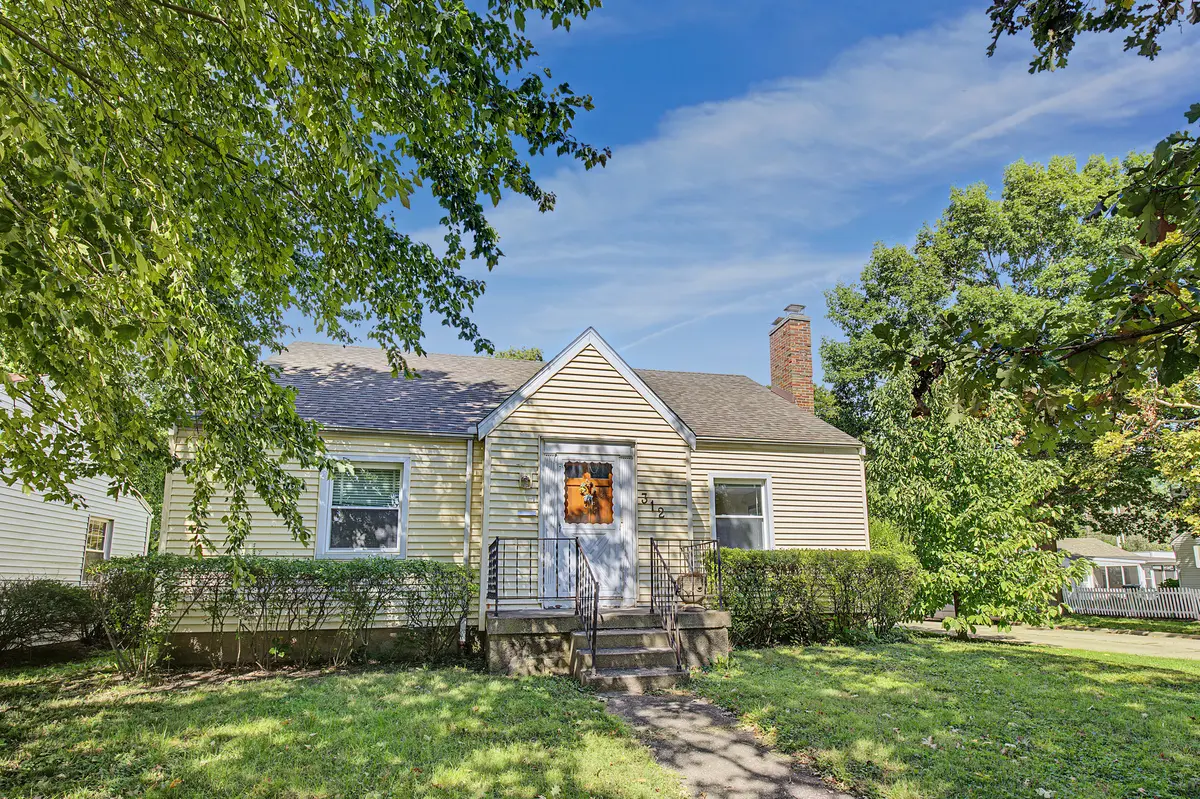 312 E Washington ST, Urbana, IL 61801