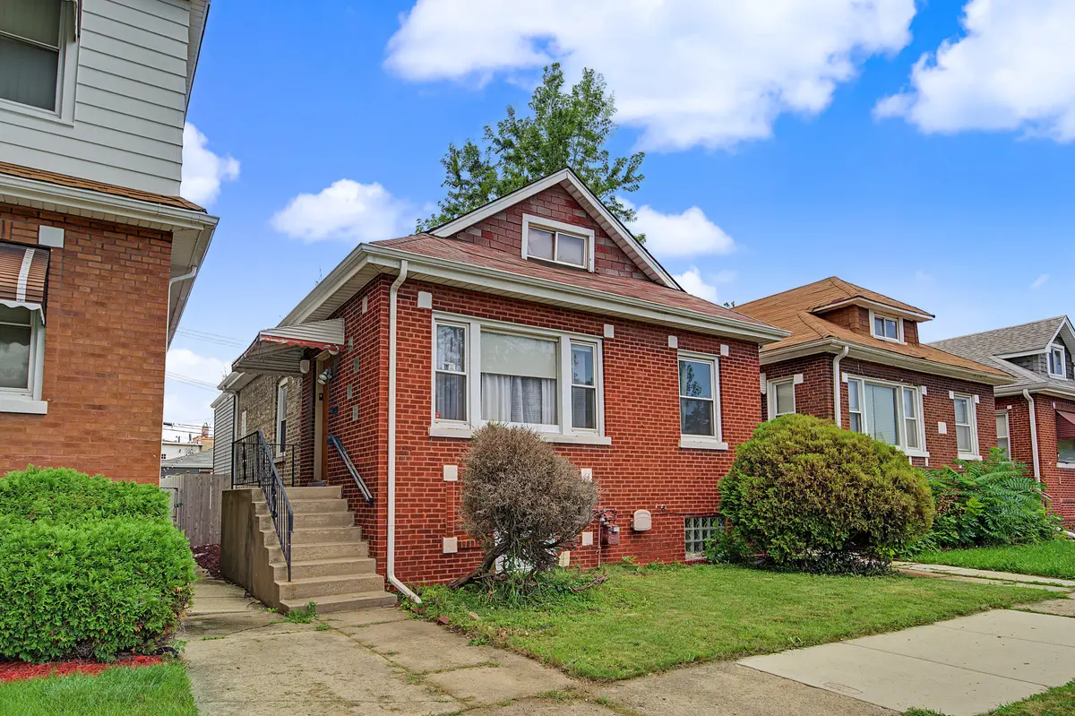 4226 W Haddon AVE, Chicago, IL 60651