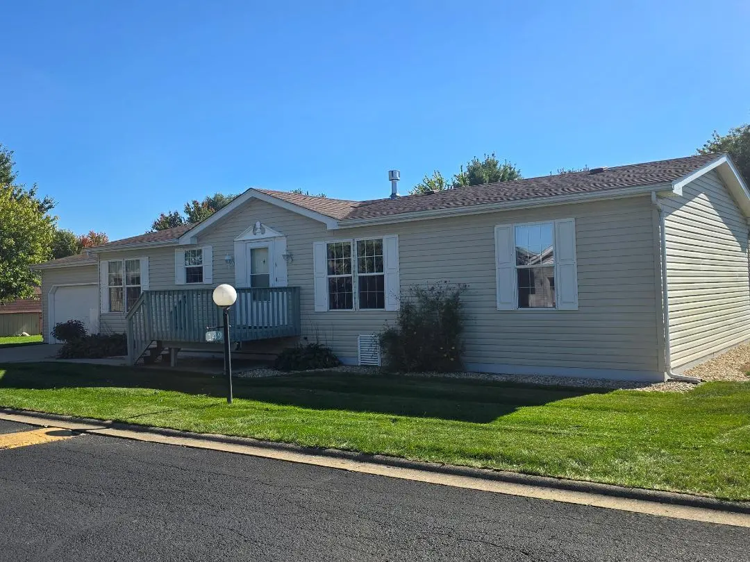 149 CARDINAL LN, Sandwich, IL 60548