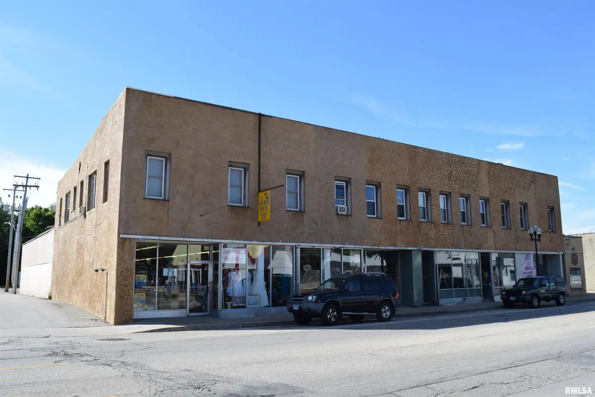 520-600 W MAIN ST, Peoria, IL 61606