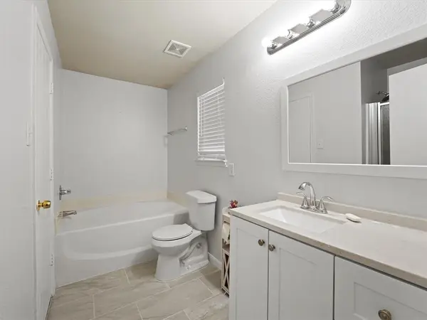 4702 Grovetree Lane, Garland, TX 75043