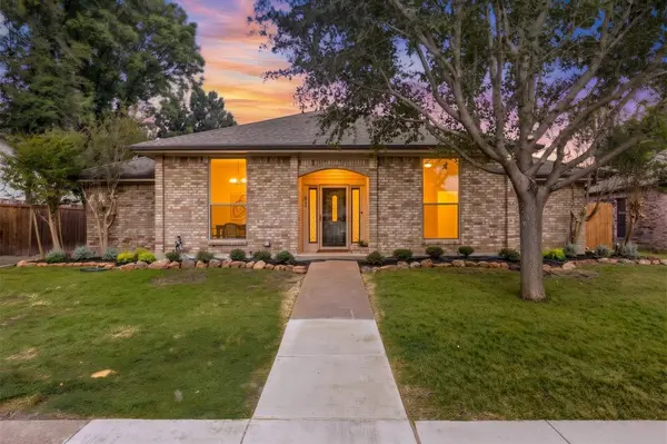 514 Ridgegate Drive, Garland, TX 75040