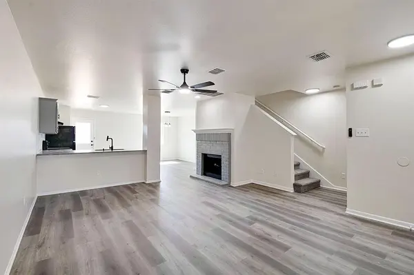 1626 Sax Leigh Drive, Dallas, TX 75241